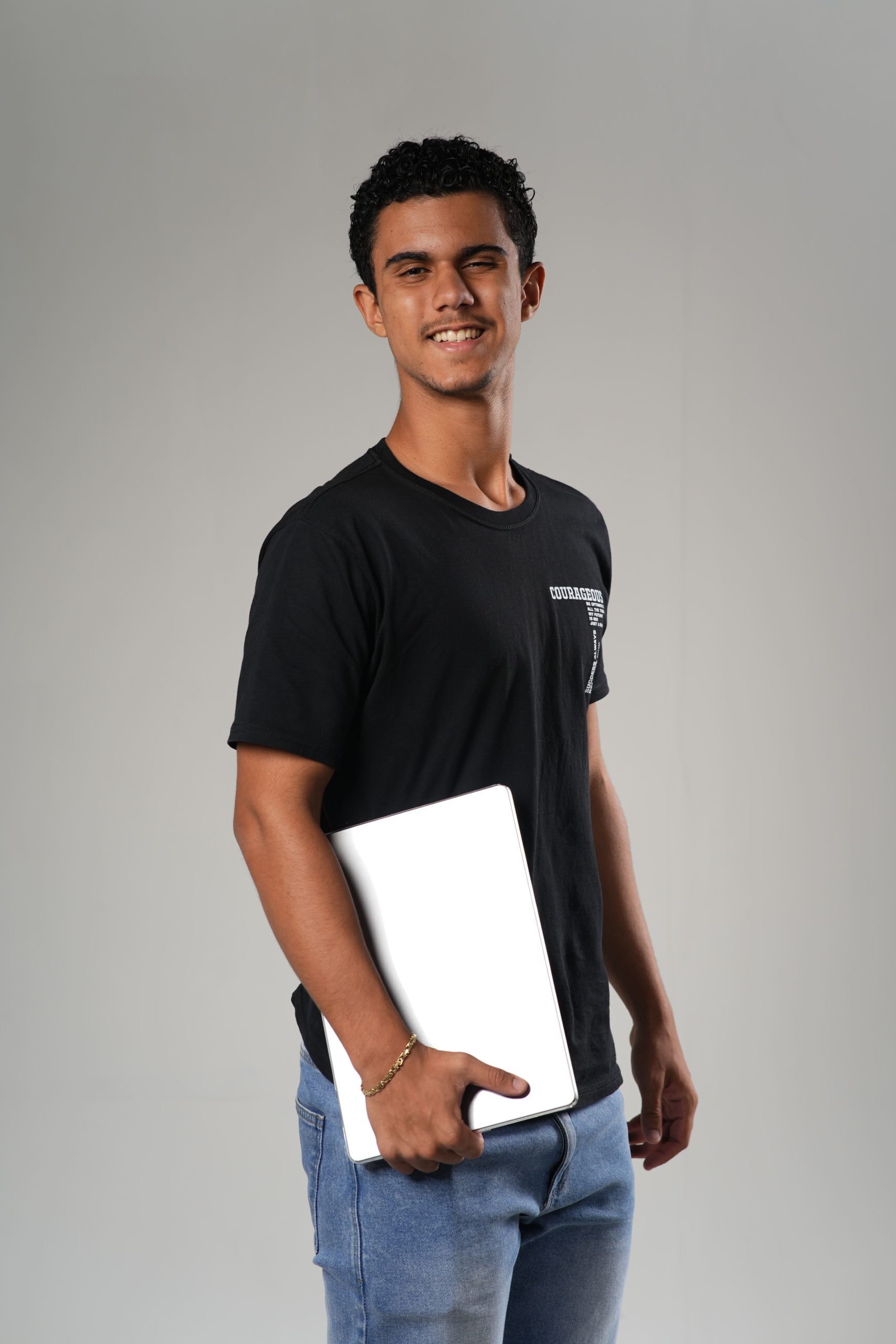 imagem do profissional Fernando Alves Simaan